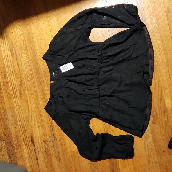 Torrid Peplum Chiffon Clip Floral Puff Sleeve Top - Picture 6 of 8